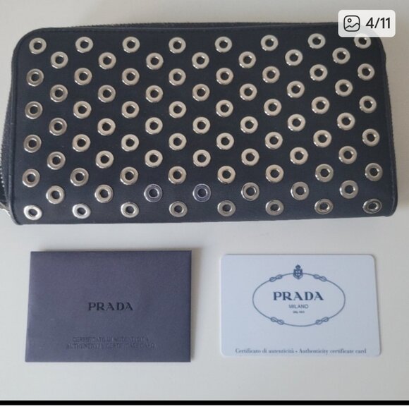 PRADA Zip Daino Wallet - Picture 4 of 11